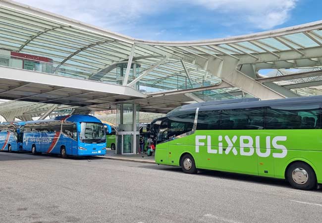 Rede Expressos i FlixBus w Lizbonie