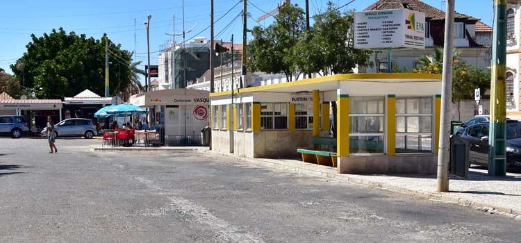 bus station in Vila Real Santo Antonio