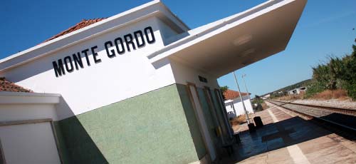 Monte Gordo train station
