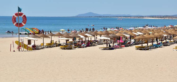 beach at Monte Gordo